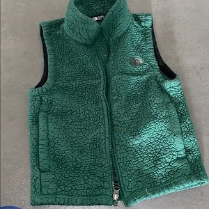 The North Face Boyz Forest Green Fleece Vest - XS